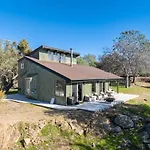 Rocky Ridge Cabin Yosemite