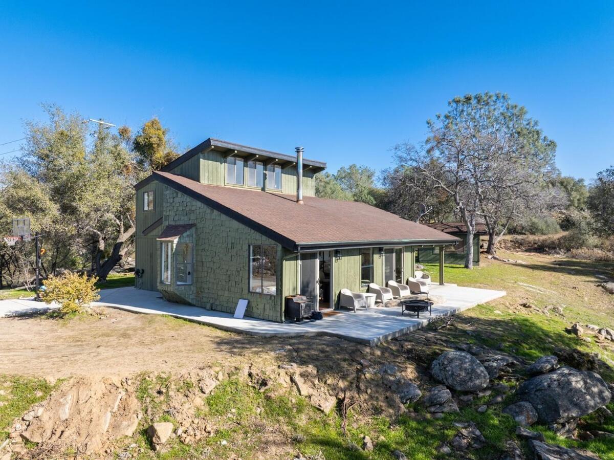 Rocky Ridge Yosemite * Coarsegold